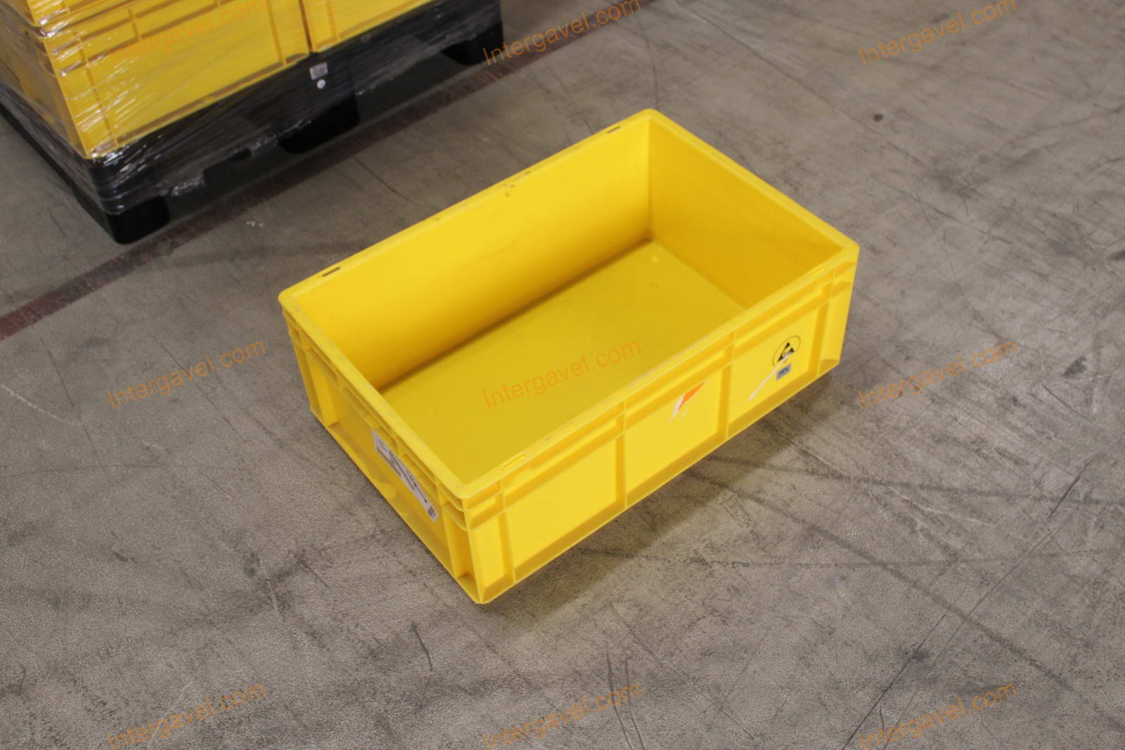 Vegyes műanyag ládák