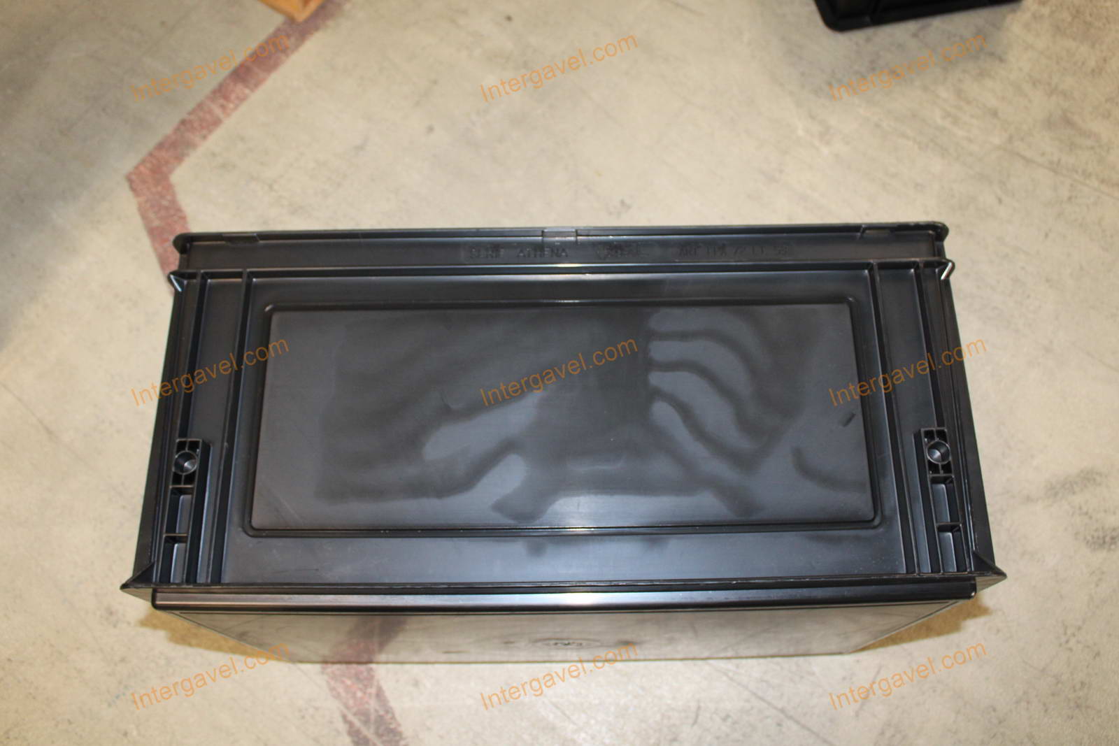 Műanyag láda - 600x400-280 7