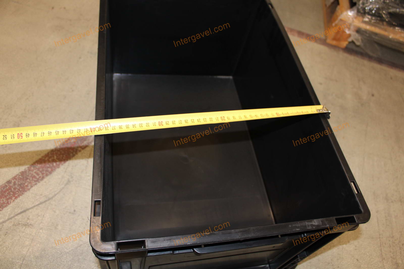 Műanyag láda - 600x400-280 10