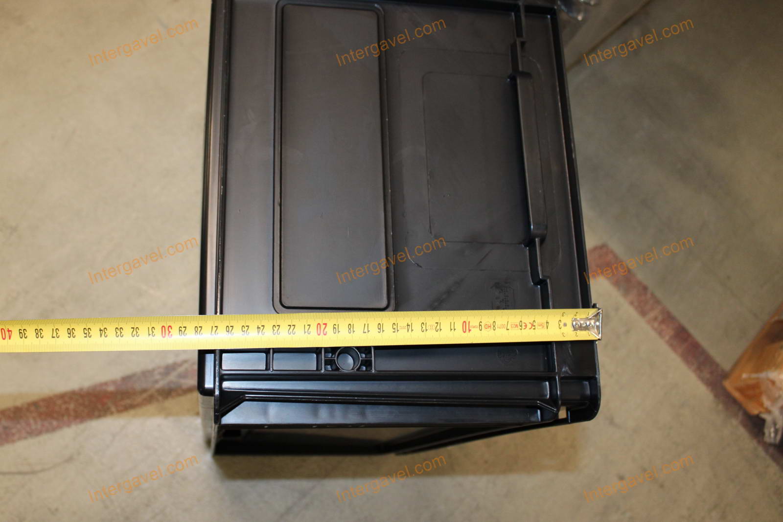 Műanyag láda - 600x400-280 11