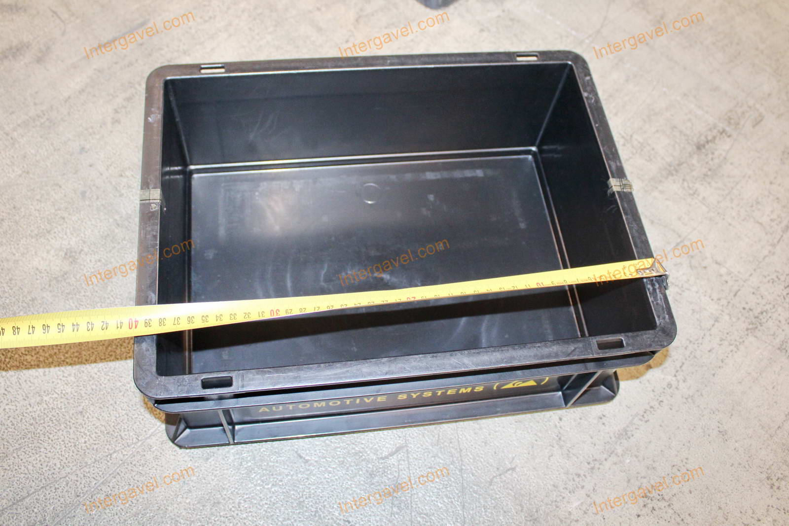 Műanyag láda - 400x300-145 10