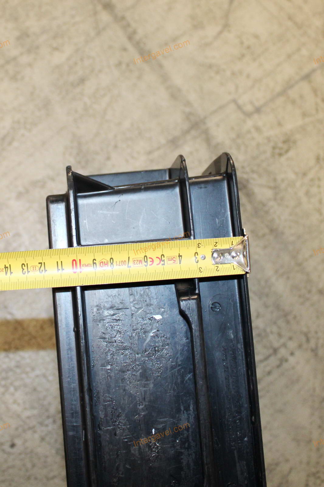 Műanyag láda - 400x300-117 11