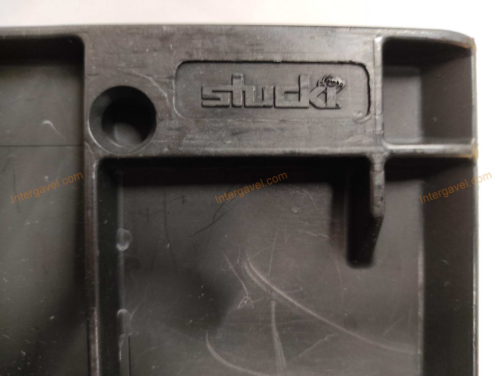 Műanyag láda - 400x300-120 4