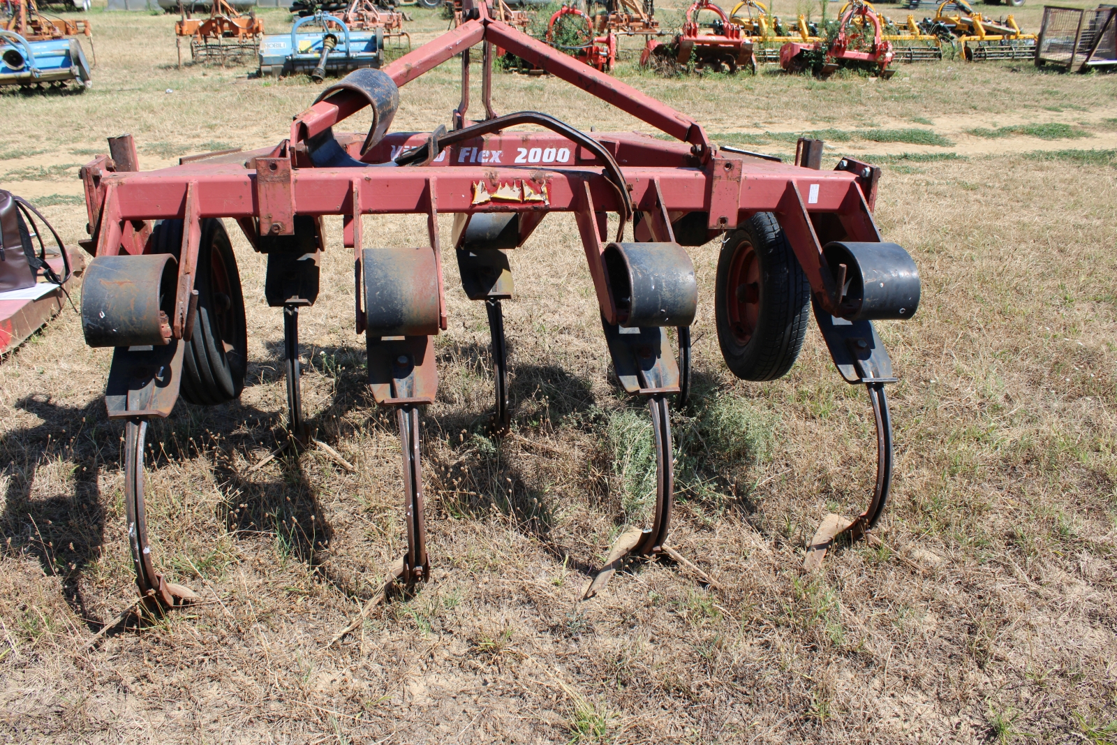 VIBROMIX 2,5 VF kultivátor talajlazító 7 db kapával 3