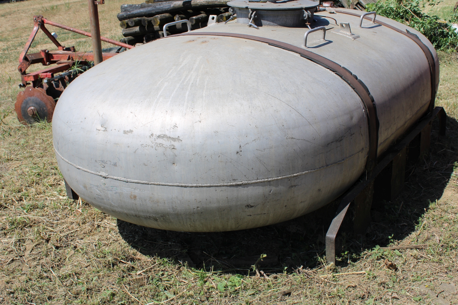 Mezőgép alutartály, lencseforma 3