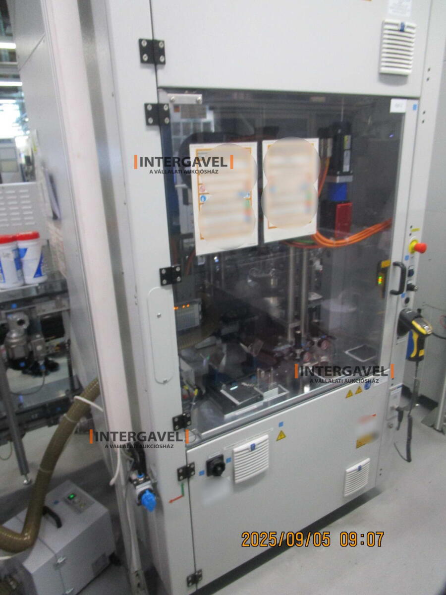 Szerelő munkahely - szegecselés, bélyegzés 5