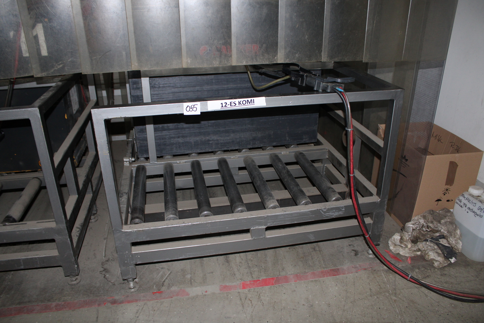 Keskenyfolyosós targonca 17