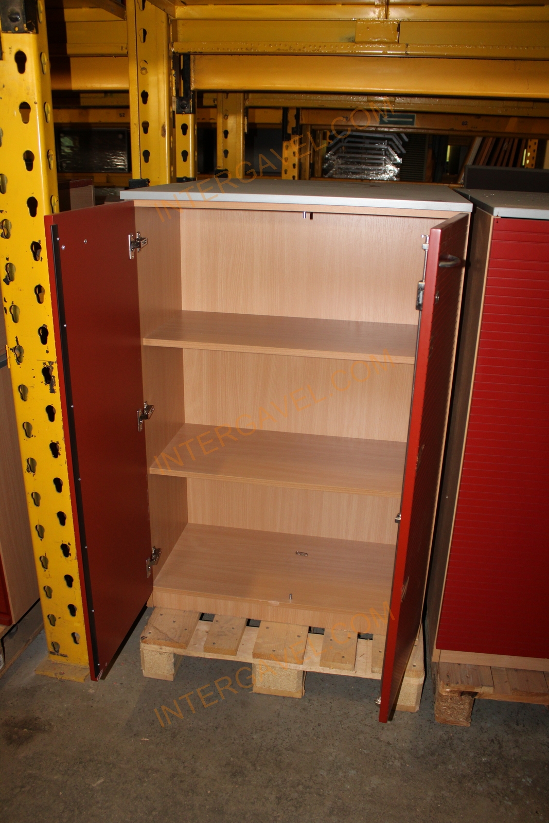 Shelf cabinet (red door-gray/beech top part-3 file rows) 9