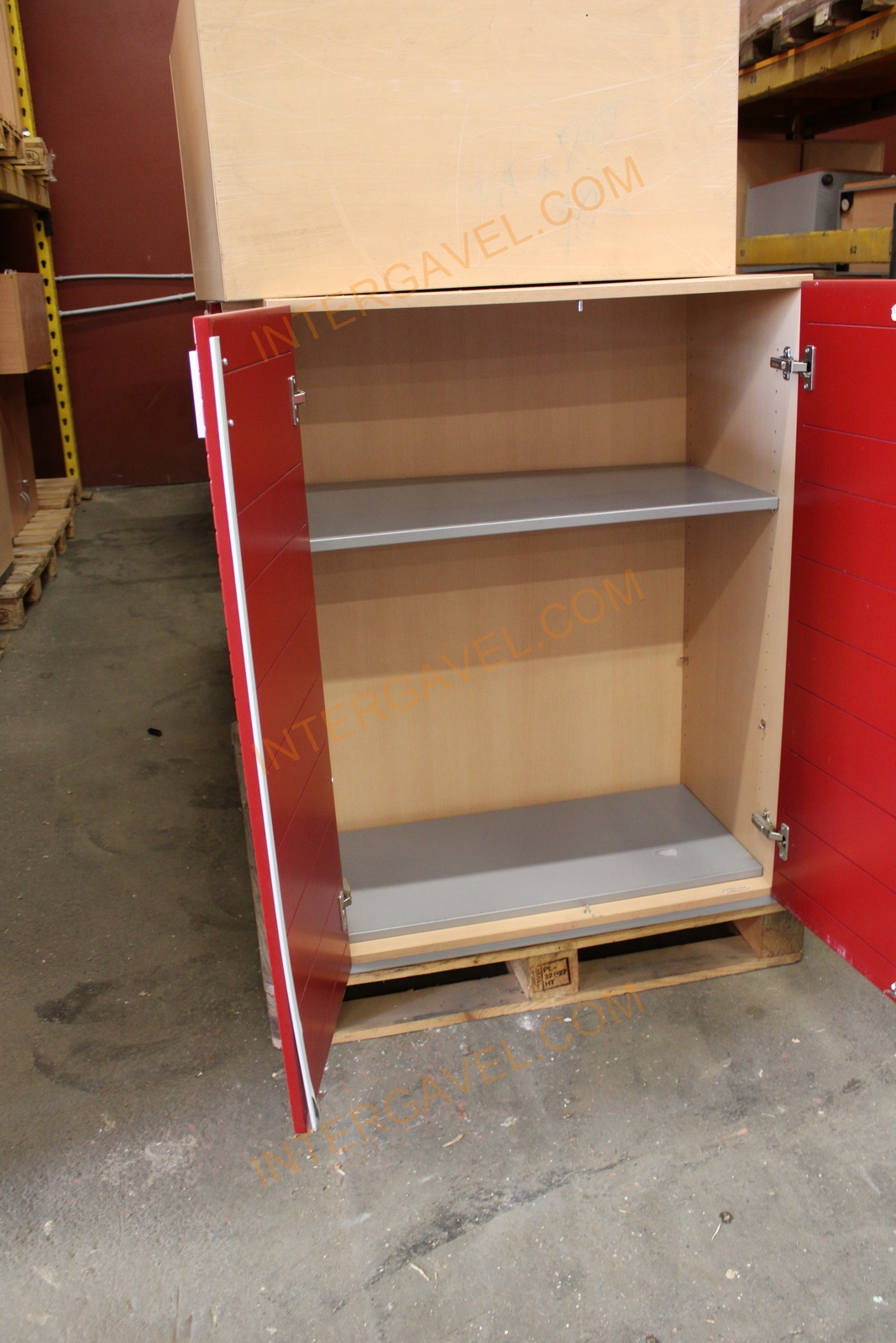 Shelf cabinet (red door-gray/beech top part-3 file rows) 13