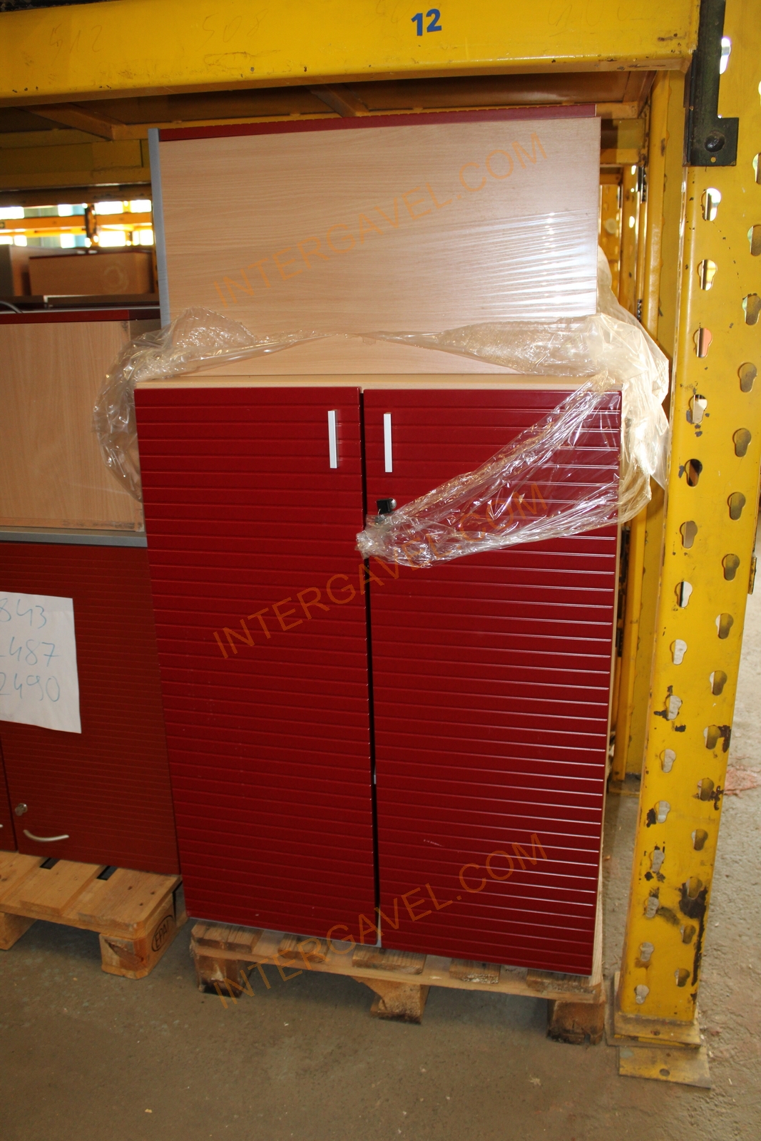 Shelf cabinet (red door-gray/beech top part-3 file rows) 16