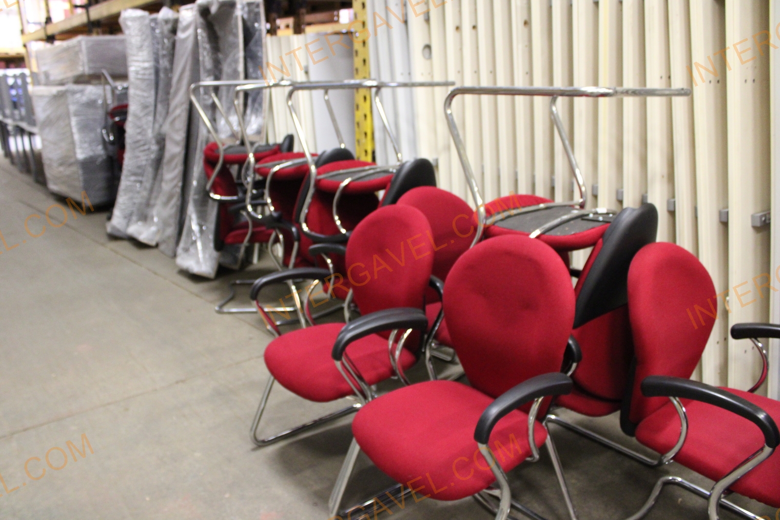 Conference chair (Cazarro-burgundy)