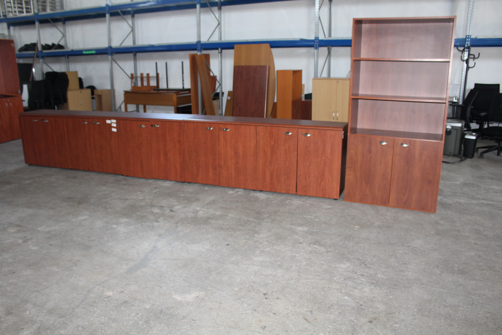 Polcos szekrények 2