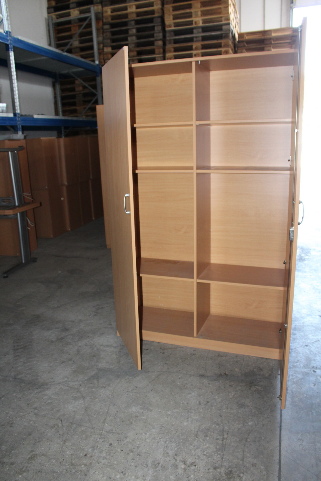 Polcos szekrények 2