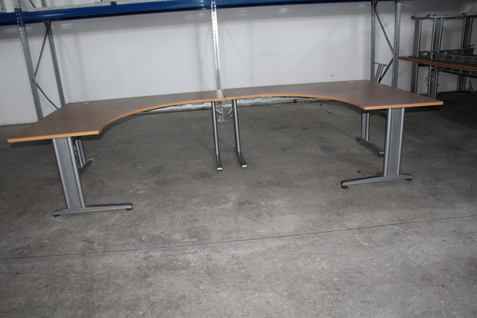 Íróasztal (L-alakú) 4