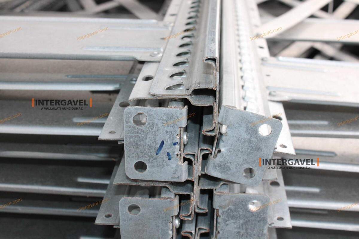 Polcos állvány - HI-280 10