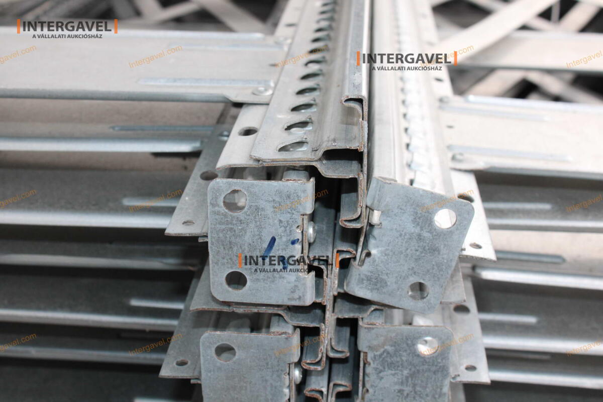 Polcos állvány - HI-280 10