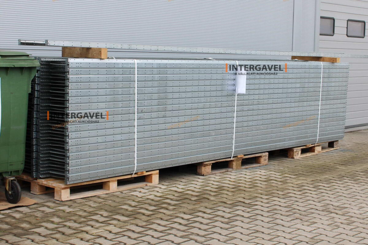 Polcos állvány - HI-280 12