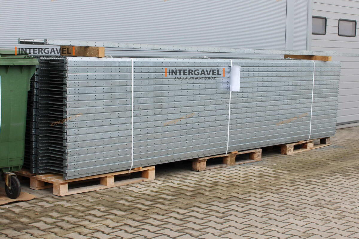 Polcos állvány - HI-280 12