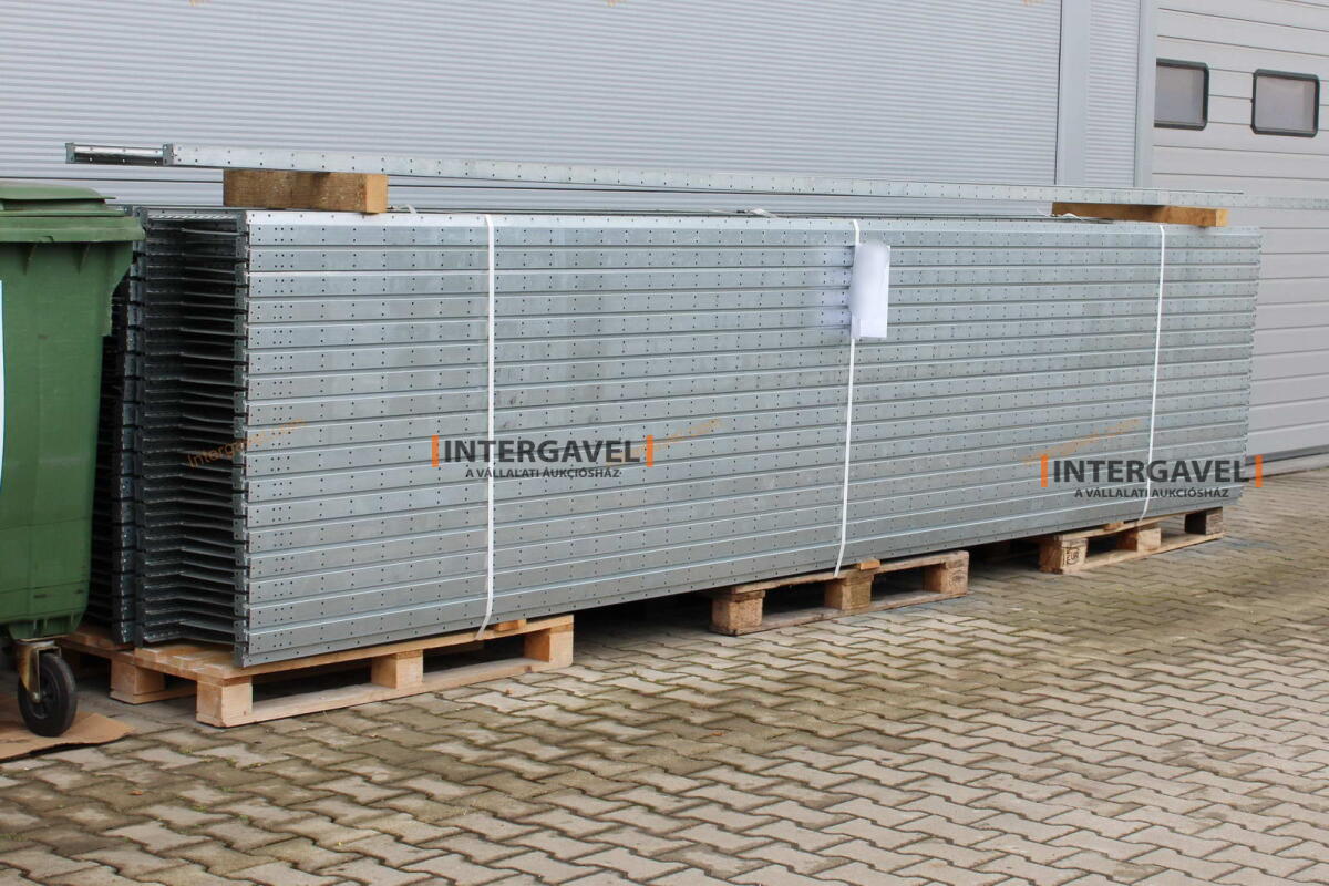 Polcos állvány - HI-280 12