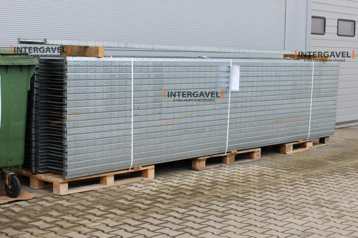 Polcos állvány - HI-280 12