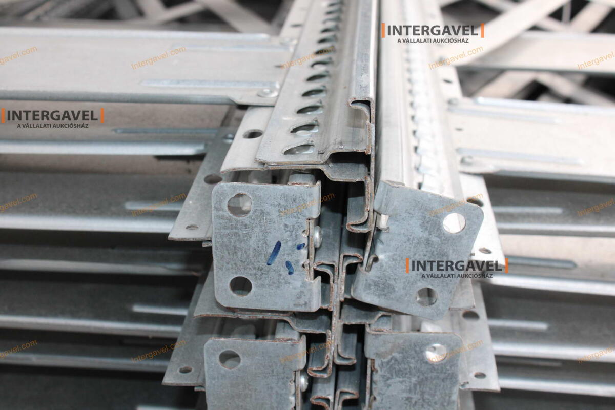 Polcos állvány - HI-280 10