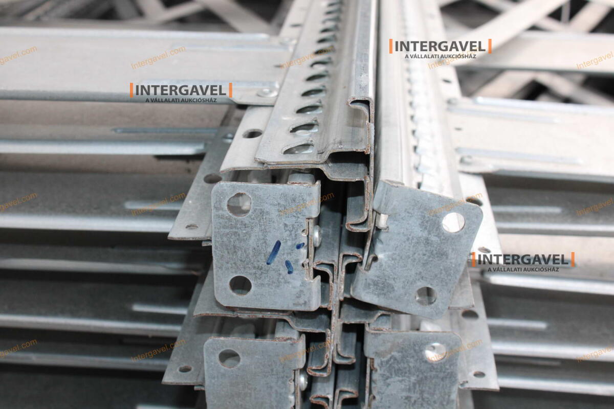 Polcos állvány - HI-280 10