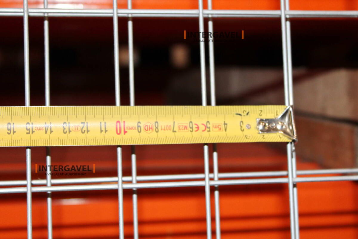 Vegyes hátfalrács 10