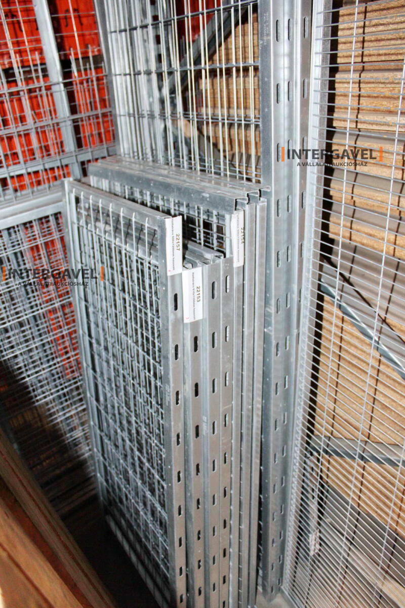 Vegyes hátfalrács 14