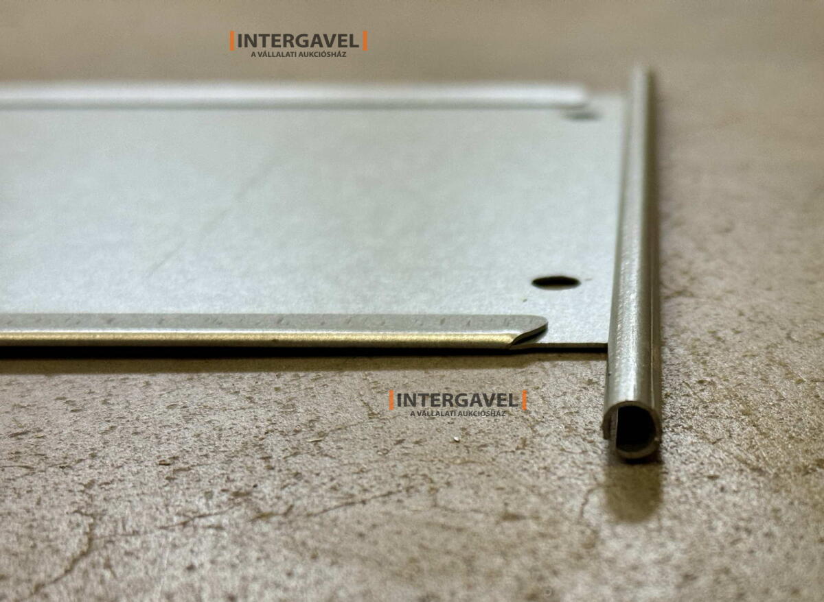 Polcosztó - MANORGA 4