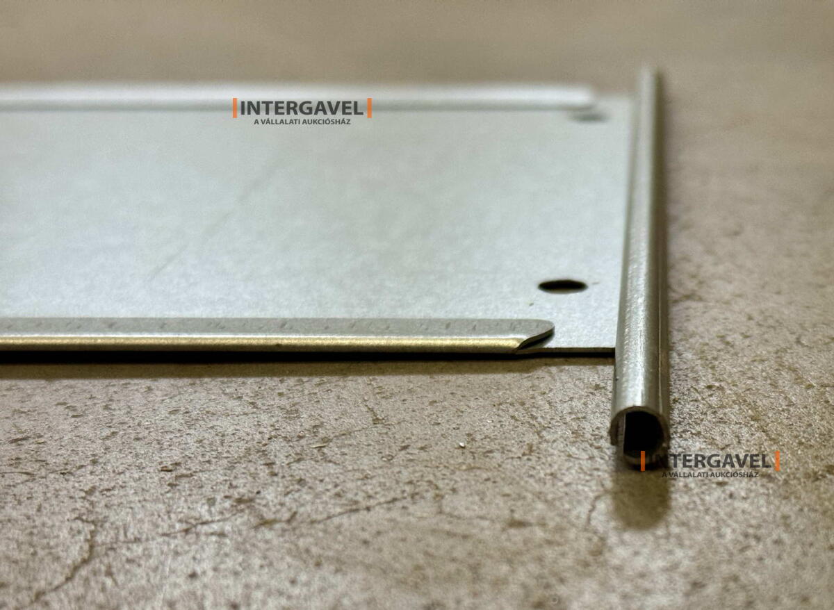 Polcosztó - MANORGA 4