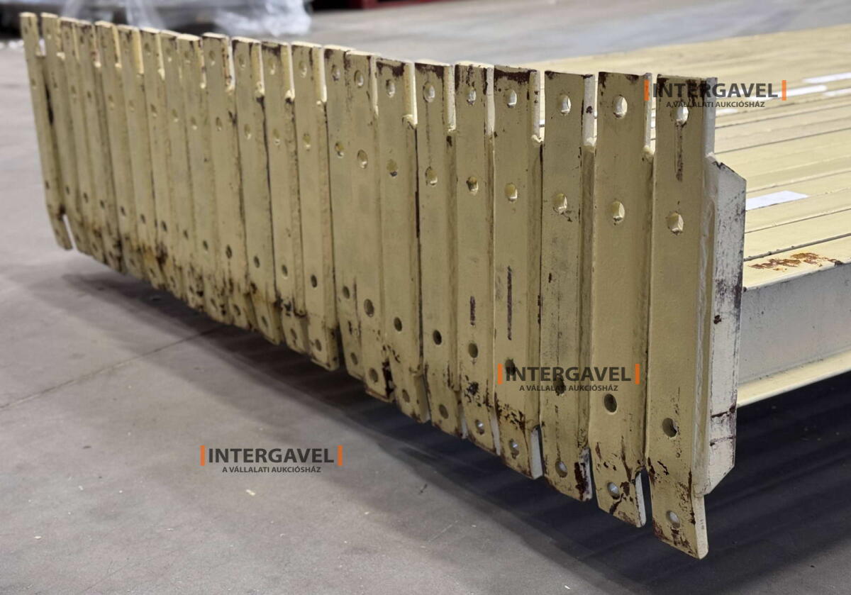 Raklapos állvány 10