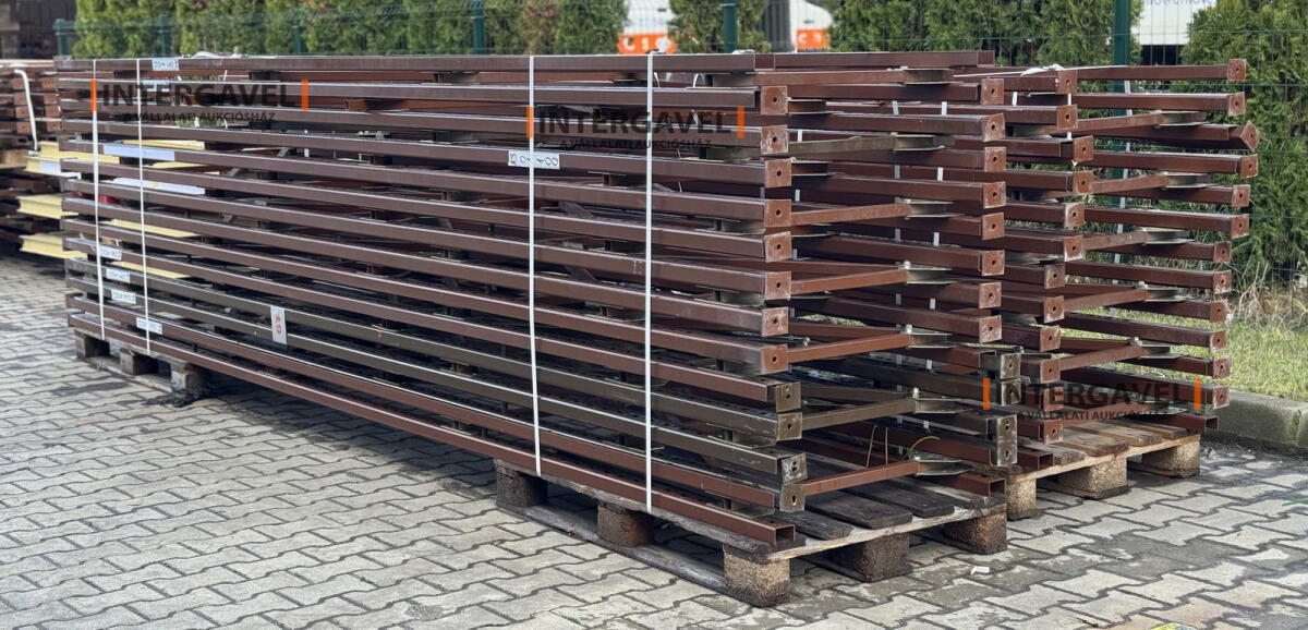 Raklapos állvány 23