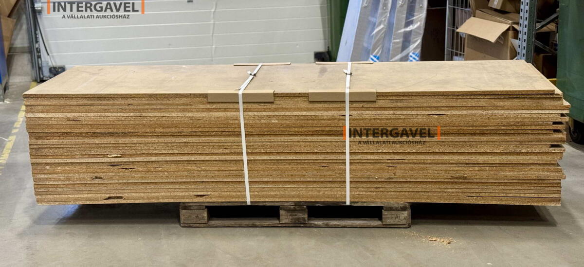 Raklapos állvány 27