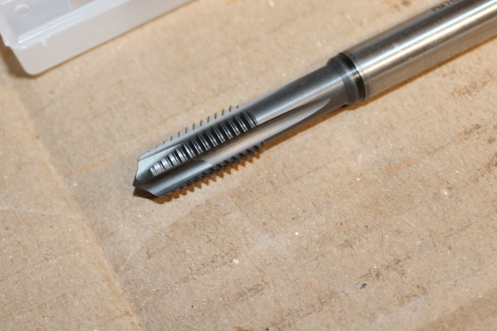 Vegyes szerszámok - menetfúrók 7