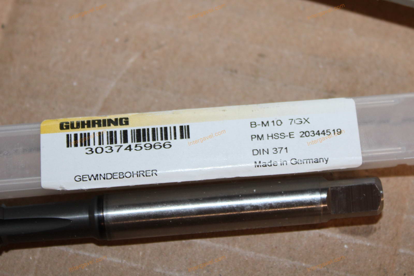 Vegyes szerszámok - menetfúrók 8