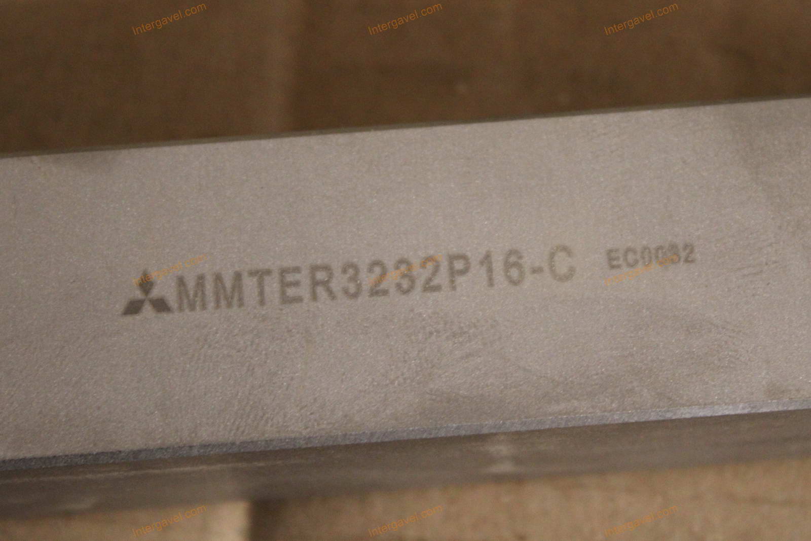 Vegyes szerszámok - menetfúrók 23