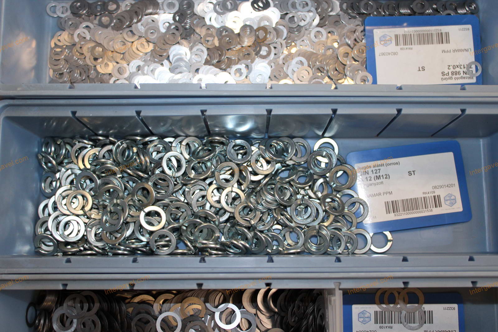 Vegyes alkatrészek - alátétek 14