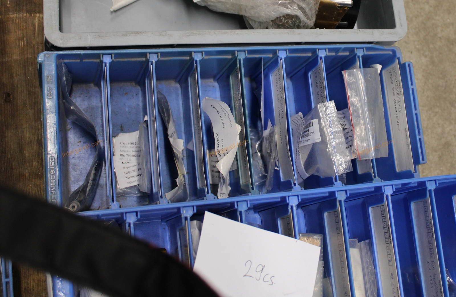 Vegyes alkatrészek, szerszámok 14