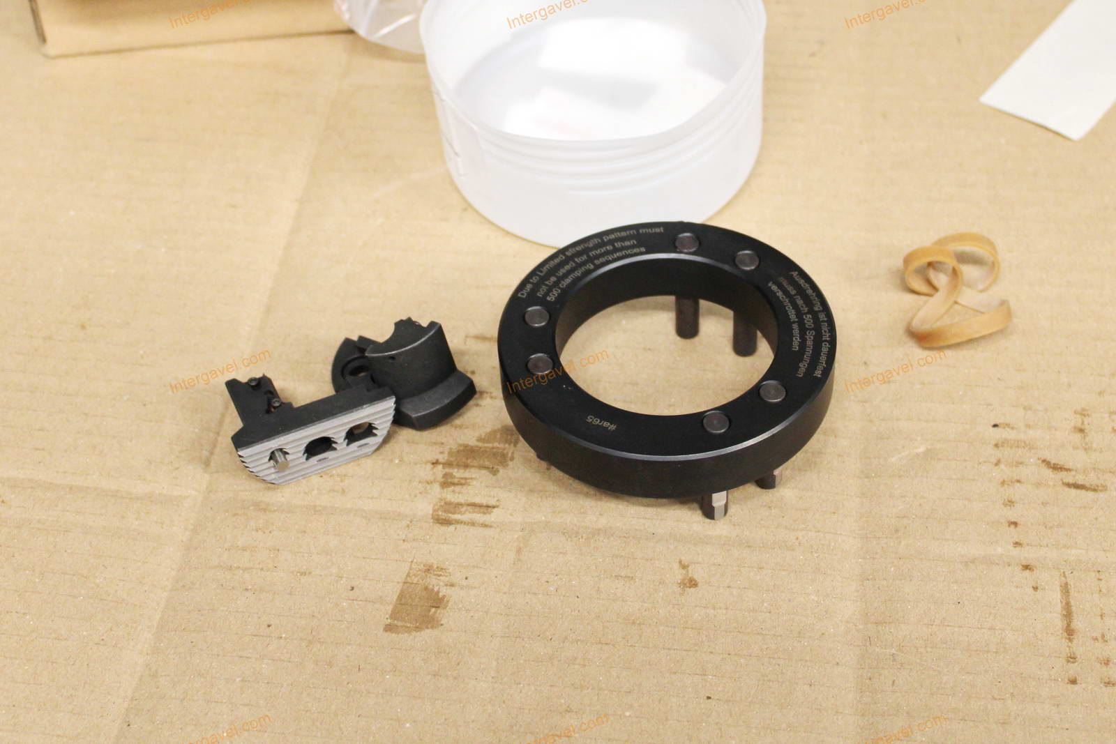 Vegyes alkatrészek, szerszámok 23