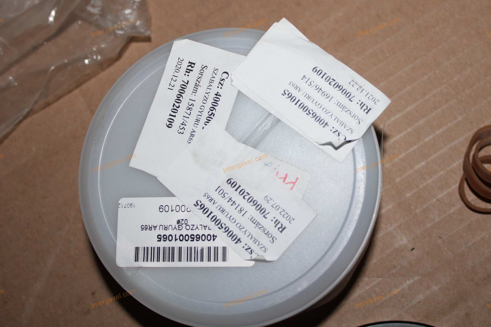 Vegyes alkatrészek, szerszámok 26