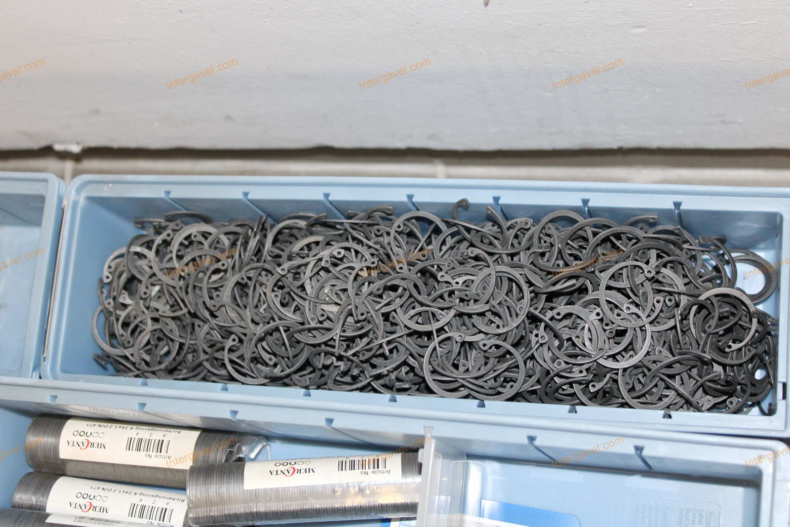 Vegyes alkatrészek, szerszámok 40