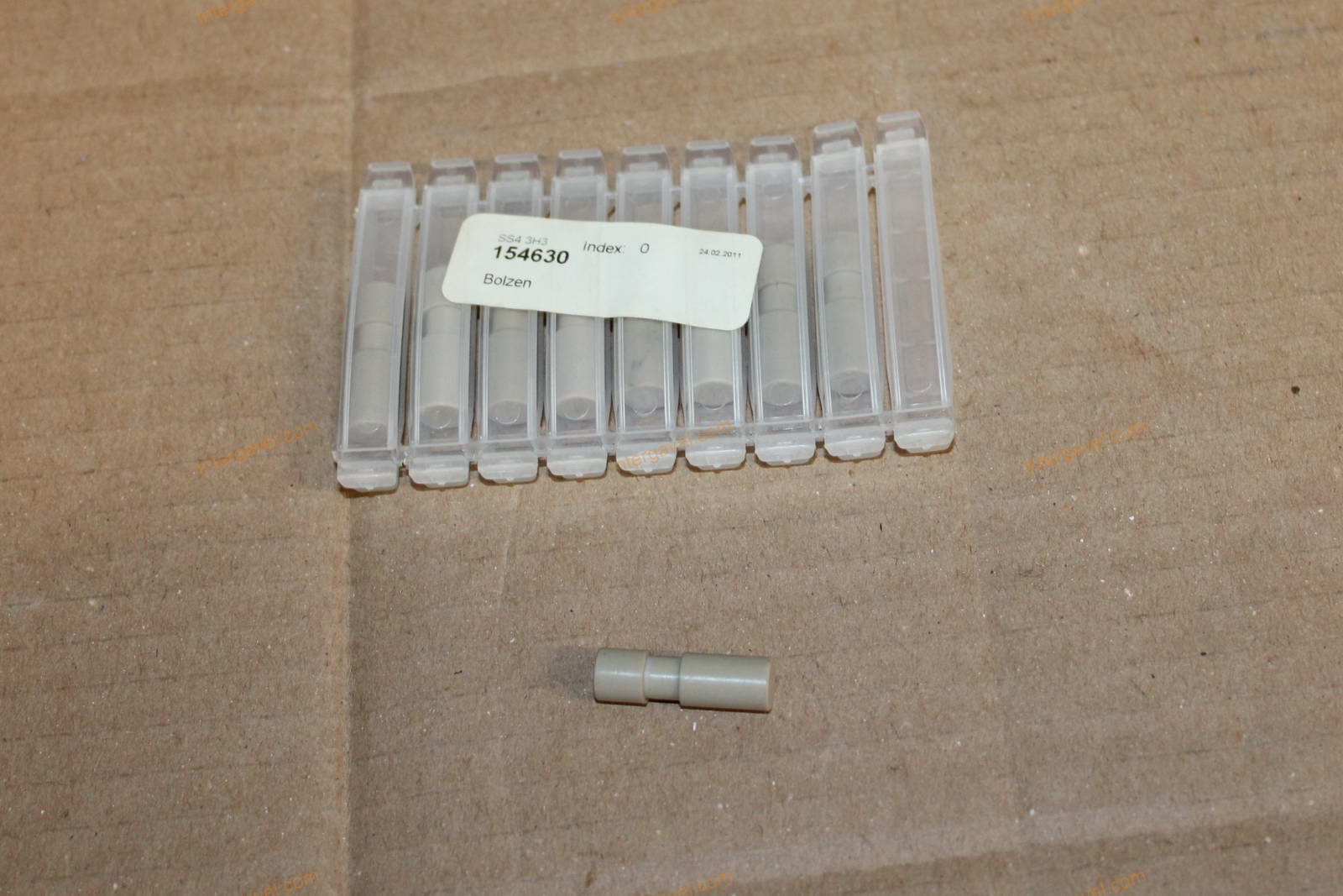 Vegyes alkatrészek 11