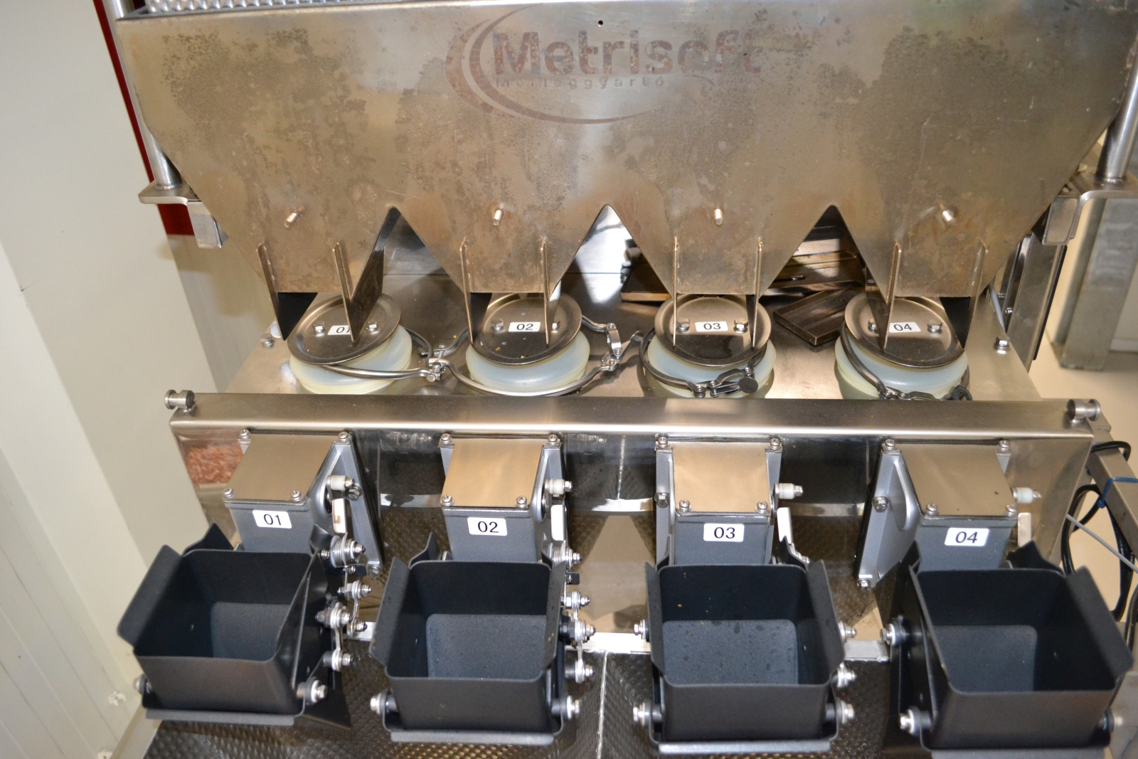 Metrisoft adagoló 5