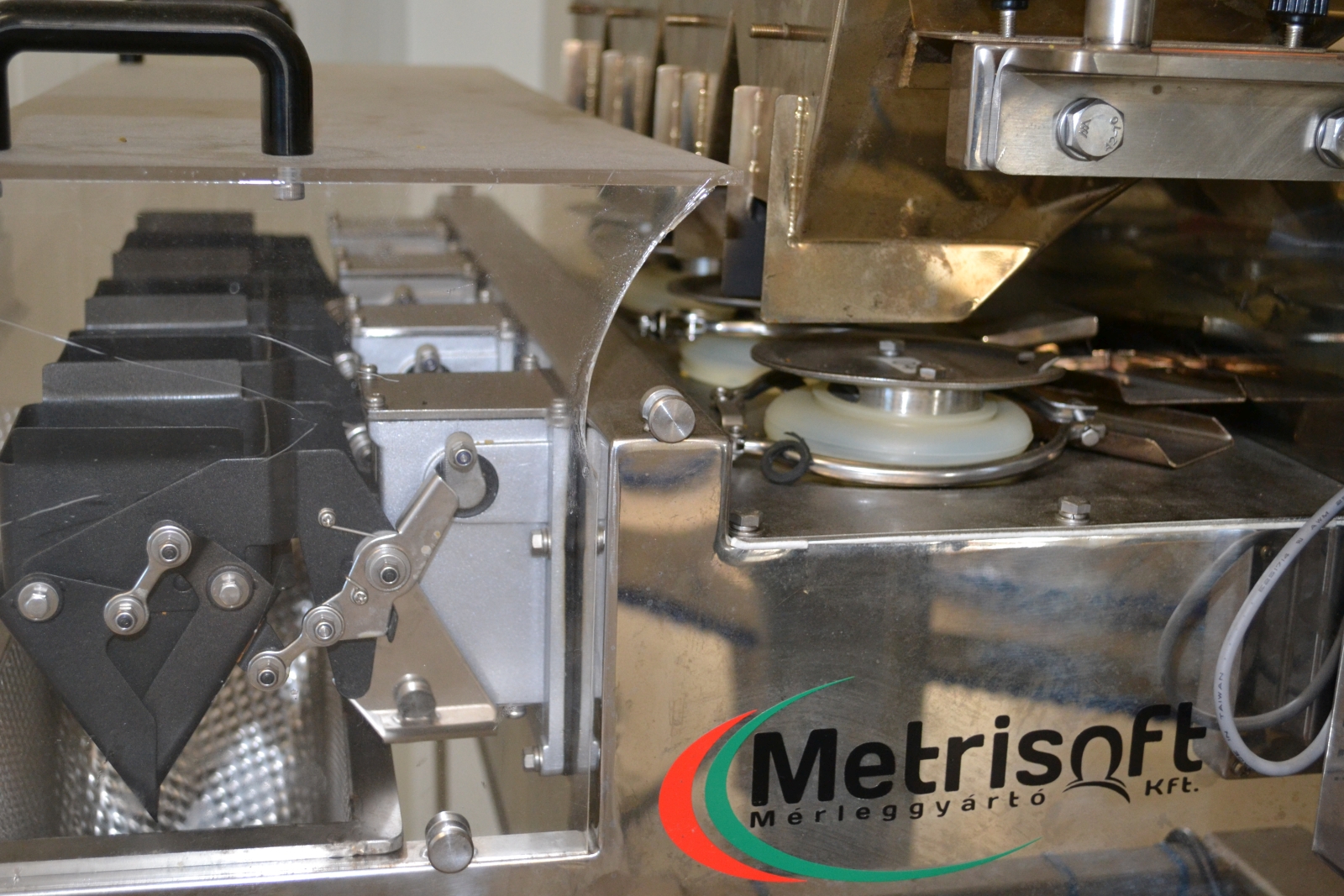 Metrisoft adagoló 11