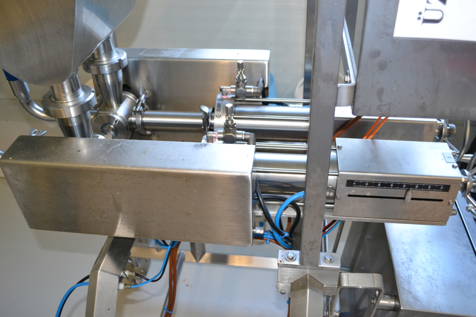 G.S. Italia filling machine 3