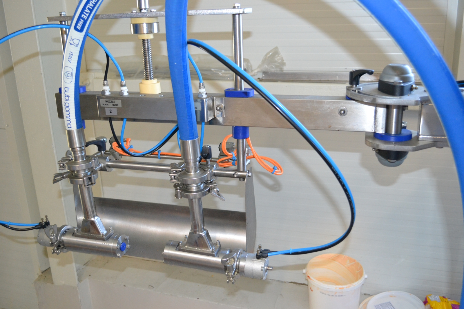 G.S. Italia filling machine 4