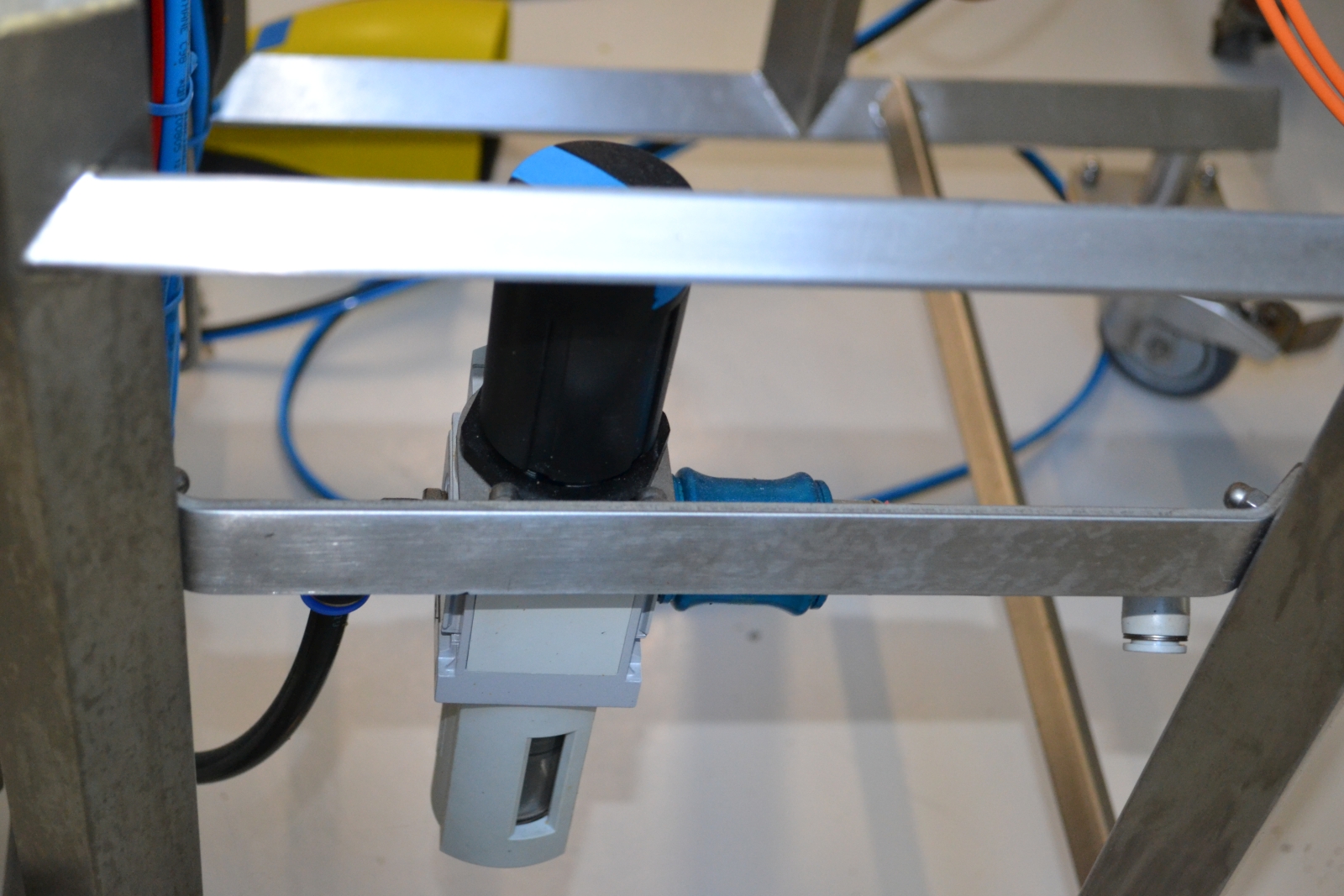 G.S. Italia filling machine 7