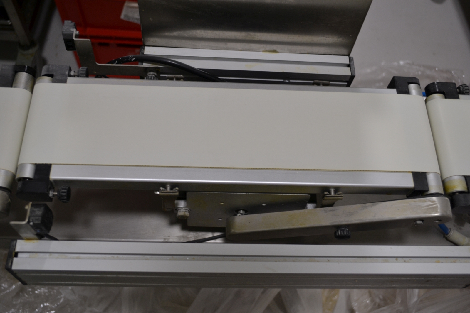 Metrisoft control scale 8