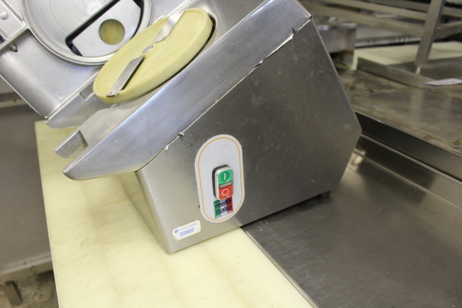 Zöldségszeletelő gép 4