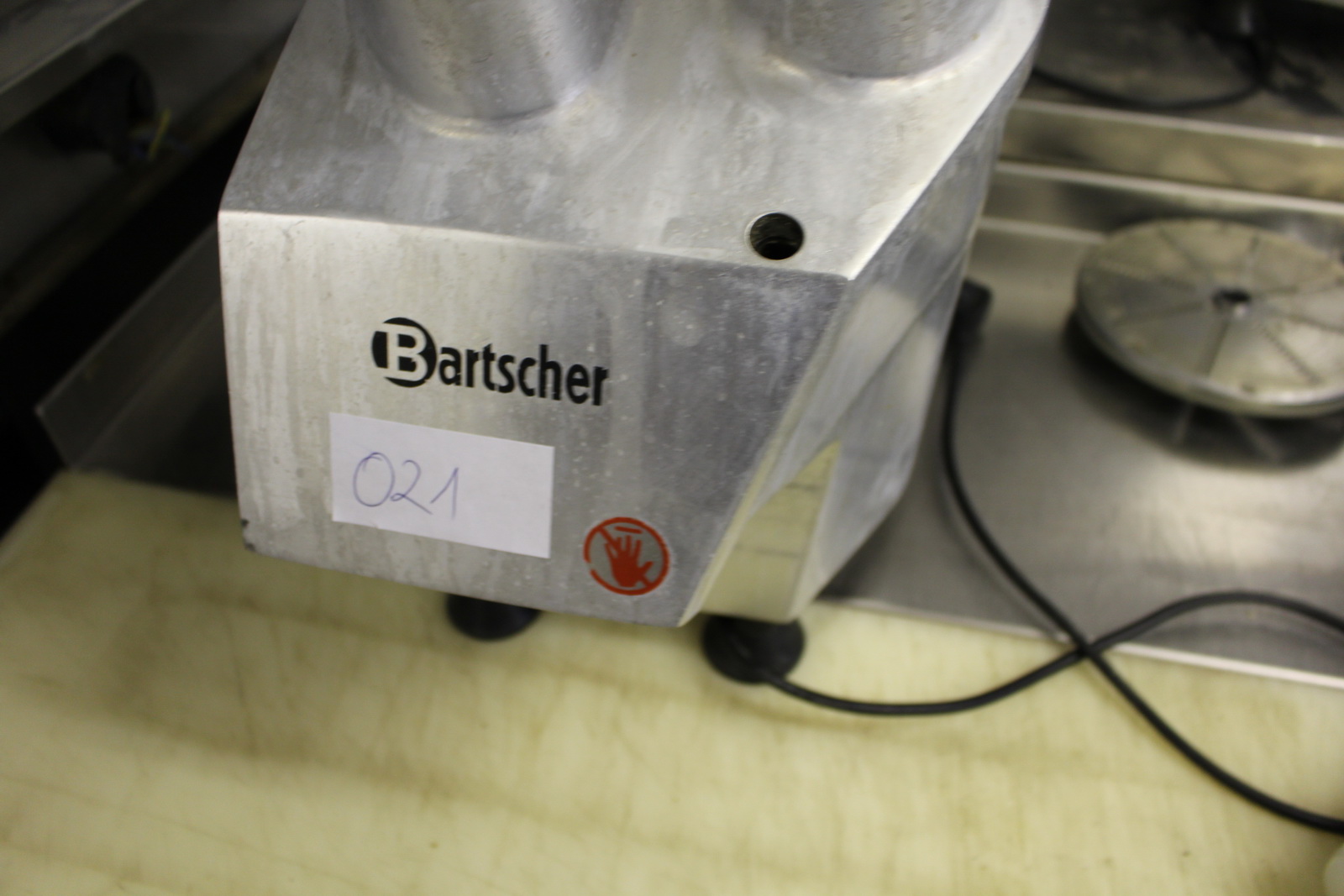 Zöldségszeletelő gép 2